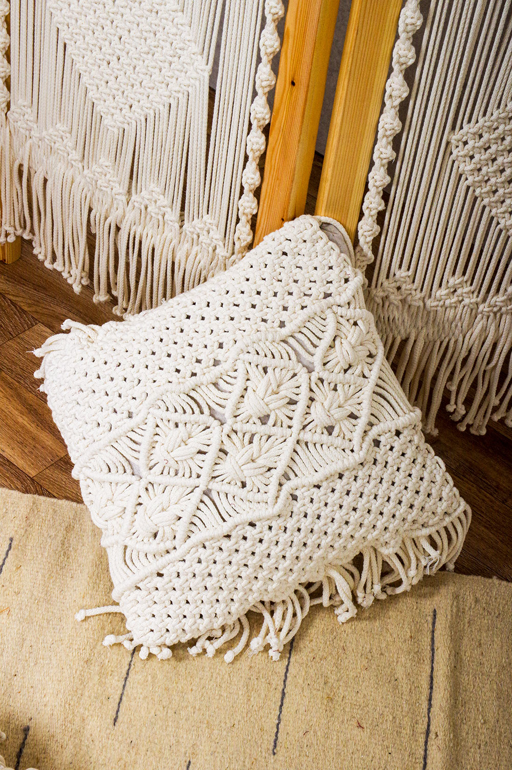 Handmade-Macrame-Pillow