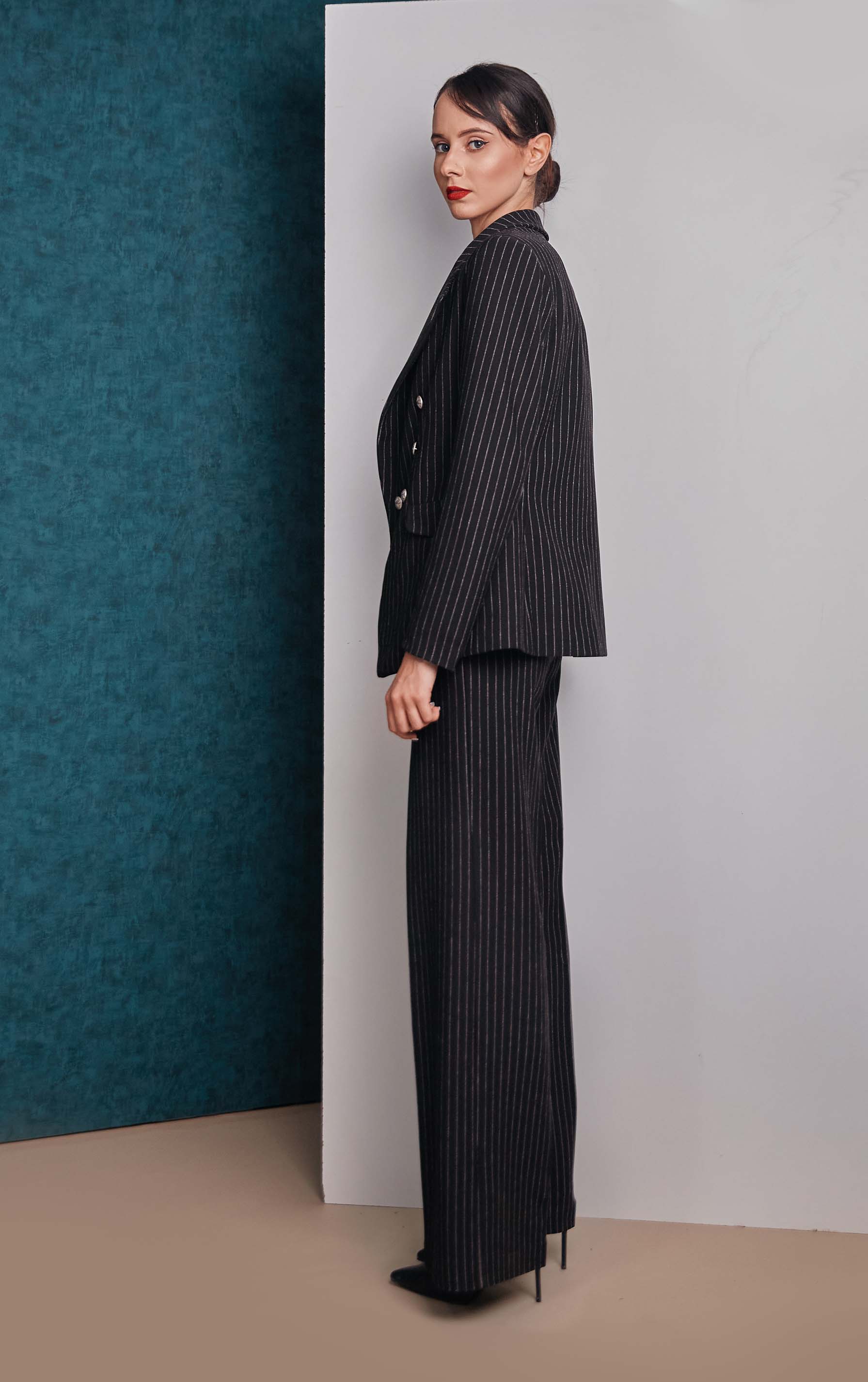 Pinstriped double breasted black blazer and black pant look