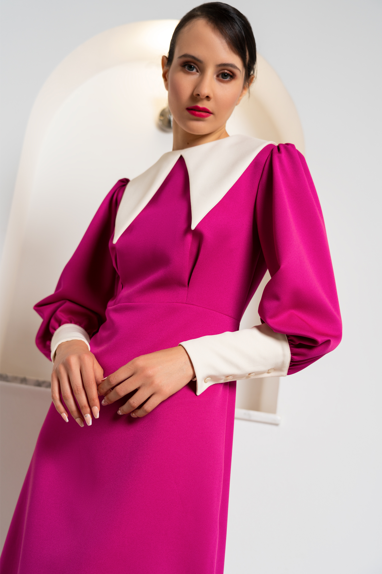 Contrast Collar Fuchsia Dress With Faux Pearl Buttons
